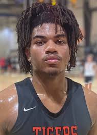 Georgia 2023 Guard Offers