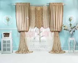 Brillant perde, kalitesi, ürün ve renk çeşitliliği yanında yaygın mağazalarıyla, tüketicilerin tercihleri arasında birinci sıra da yer almaktadır. Brillant Perde Modelleri 2021 Dekorcenneti Com