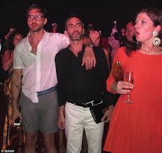 Italian newspapers were all over the latest sensation — roman abramovich bought his girlfriend, darya jukova, a restaurant opposite castel sant'angelo in a charming corner of rome on the shore of. Roll Out The Trophy Wives Tycoons And Their Much Younger Girlfriends Turn Out For Roman Abramovich S 5million Little Party Other Party Roman Abramovich Theultimateluxurycommunity Theultimateluxurycommunity