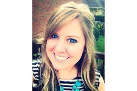 Ashlee Mack's Instagram, Twitter & Facebook