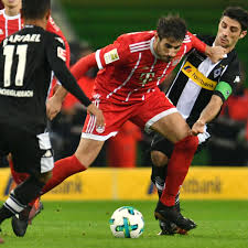 In front of a maximum of 23,000 spectators, bayern will try today to give their coach julian nagelsmann the first win of his tenure. Fc Bayern Munchen Borussia Monchengladbach Bundesliga Heute Live Im Free Tv Und Live Stream Fc Bayern
