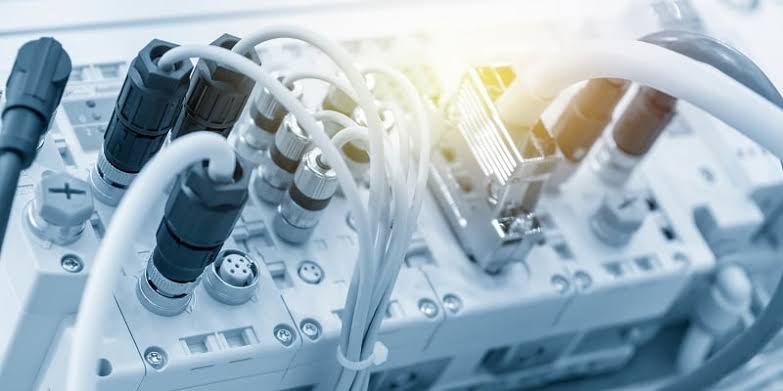 Connectors Used in Industrial and Robotic Cable Termination - Technical  Articles