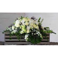 Worcester, ma local florist providing centerpieces gifts & flowers find stunning wedding table decorations and centerpiece ideas to liven up your wedding venue in a variety of color schemes from our talented local florists! Sympathy And Funeral Flowers Worcester Florist Sparkle Flower Delivery Worcester Ma 01609