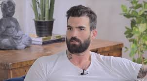 Οι «roomies», έρχονται και αυτό το σάββατο και κυριακή στις 16:00 στο mega και μας καλωσορίζουν. Dhmhtrhs Ale3androy Nai Eixa Tinder Kapote Vid Zox Gr