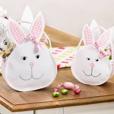 Eignet sich super als geschenk für kleine kinder ✔ so nähst du einen mini hase nähen. Anleitung Hasentasche Aus Filz Nahen