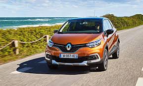 The production version of the first one, based on the b platform, made its debut at the 2013 geneva motor show and started to be marketed in france during april 2013. Renault Captur Unauffallig Auf Der Erfolgswelle Autogazette De