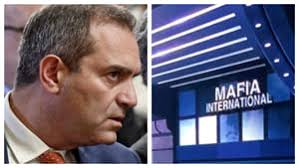 Adrian e la Napoli di Mafia International, arriva la querela di  Noiconsumatori