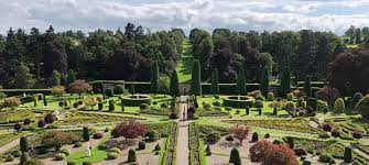 Queen victoria visited drummond castle in 1842. Drummond Castle Gardens With Disabled Access Crieff Euan S Guide