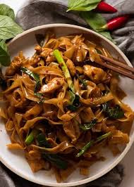 Thai Drunken Noodles Pad Kee Mao Recipe Recipes Drunken Noodles Thai Drunken Noodles