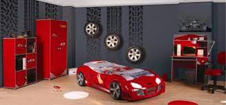 kirmizi arabali yatak tasarimi arabali yataklar big boy room home man room
