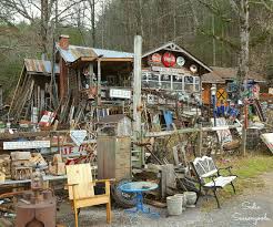 Blue Ridge Ga Shopping At The Best Antiques Vintage And Thrift Stores Blue Ridge Georgia Blue Ridge Blue Ridge Mountains Georgia