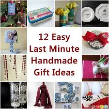 Some Cute Quick Ideas Lots That Use Vinyl Handmade Holiday Gifts Easy Christmas Gifts Handmade Holiday