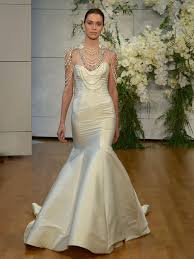 See Monique Lhuillier Wedding Dresses From Bridal Fashion Week Bridal Satin Wedding Dresses Satin Strapless Wedding Dress Sweetheart