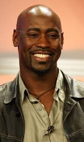 D.B. Woodside : biographie, carrière et filmographie