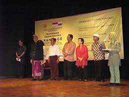 Full refund available up to 24 hours before your tour date. Dokumentasi Penyerahan Hadiah Sastera Rancage Tahun 2009 Di Erasmus Huis Jakarta Personal Blog Dhipa Galuh Purba M Sudama Dipawikarta Indonesia