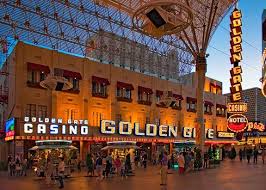 The Golden Gate Hotel And Casino Was The First Hotel And Casino Opened In Las Vegas In 1906 It Was Origina Hotel Casino Las Vegas Las Vegas Hotels Vegas Hotel