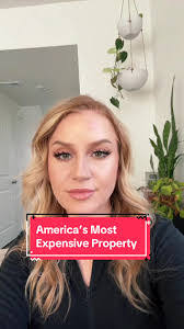 Amy Ackerman's Instagram, Twitter & Facebook