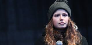 Carla reemtsma was born on april 3, 1998 in berlin, germany. Luisa Neubauer Abgesagt Hamburgerin Wird Zum Streitthema Bei Fridays For Future Mopo De