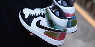 People have tried to browse through online for shopping some products, information, games, entertainment, or just. Air Jordan 1 Mid Heat Reactive First Look Info Hypebeast