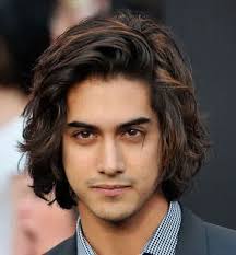 Hairstyles Medium Length Hairstyles For Men With Round Faces Medium Length Hairstyles F Boys Long Hairstyles Medium Length Hair Styles Mens Hairstyles Medium