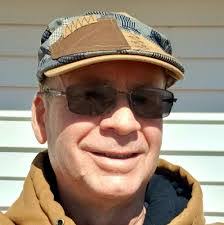 Scott Macclinchy's Instagram, Twitter & Facebook