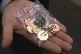Vor zehn jahren tötete der rechtsextremist anders breivik 69 menschen auf der ferieninsel utöya. Was Ist Ein Euro Starterkit Von 2002 Heute Wert Bigfm