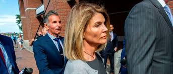 Lori loughlin and her husband, fashion designer mossimo giannulli, have agreed to plead guilty to conspiracy charges in connection with admissions scandal at usc, the u.s. Report Lori Loughlin And Mossimo Giannulli Are Having Marriage Problems Amid College Admissions Scandal Fallout The Daily Caller