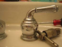 Remove the hot water handle. How To Remove Moen Monticello Handle Set Terry Love Plumbing Advice Remodel Diy Professional Forum