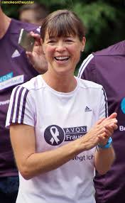 Uta pippig is a 54 year old german track and field born on 7th september, 1965 in leipzig, germany. Die Ehemalige Marathonlauferin Uta Pippig Foto Bild Street Outdoor Portrait Bilder Auf Fotocommunity