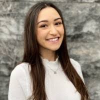 Michelle Brandel's Instagram, Twitter & Facebook