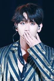 Universe and the music video for its title track were instead released on december 26, 2017. My Dreamboat Do Not Edit Exo Baekhyun Baekhyun Hot Exo