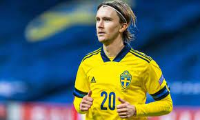 Group e of uefa euro 2020 took place from 14 to 23 june 2021 in saint petersburg's krestovsky stadium and seville's la cartuja. Kristoffer Olsson A Playmaker Who Breaks The Swedish Mould In Midfield Sweden The Guardian