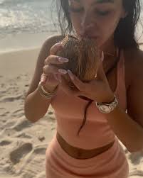 life is a beach 🏝️