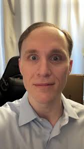 Henrik Egerman would very much to share how he starts his day and indulge  you to come see A Little Night Music! Tickets are in the link in the bio.