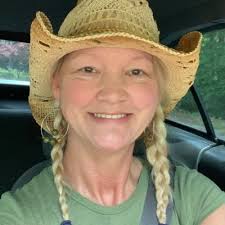 Cousin Reno (@cousinreno)