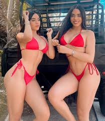 Gemelas Abello - Free pics, galleries & more at Babepedia