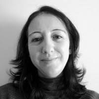 100+ perfis com “Dora Silva”