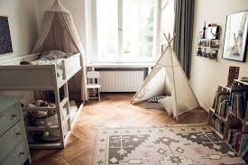 Kids Room Betthimmel Von Numero74 Kinder Zimmer Kinderzimmer Kleinkind Bodenbett