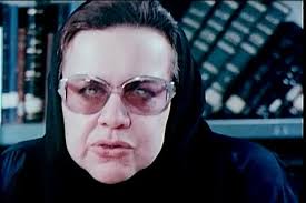 Saudi girls study art at Dar Al Hanan Sc...