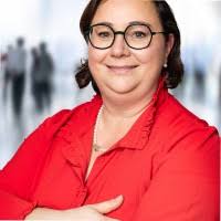 Hannah Evers Email & Phone Number