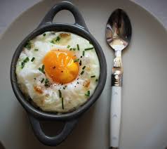 Cuillere Laguiole Jean Dubost Fabrication 100 Francaise Oeuf Cocotte Fondue De Poireaux Lardons Recettes De Cuisine Recette Lardon Cuisine