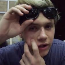 greenlouisday voting (@zainsulto)