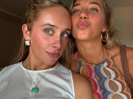 Soooo much love for these girls 💗