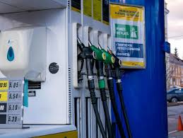 Soferii pot achita acest tarif in afara agentiei de incasare fetesti, in avans sau pana la ora 24 a zilei urmatoare trecerii. 8 161 Pump Price Photos Free Royalty Free Stock Photos From Dreamstime