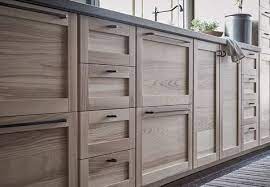 pin en muebles