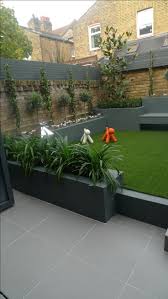 9 Ideas For Small Cheap And Low Maintenance Gardens Low Ideas Small Beautifull Garden Small Garden Landscape Modern Garden Design Small Backyard Gardens