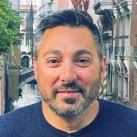 Dean Rossi's Instagram, Twitter & Facebook