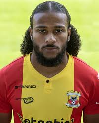 Rashaan Fernandes » Bilanz unter Referee Erwin Blank