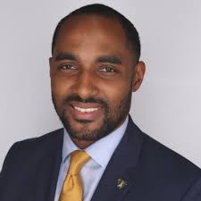 We want to congratulate Gardel Espinal, Bouchard Financial Group's new  College Unit Director! Gardel is a graduate of the University of Buffalo, a  P40 rep, and is excited to impact our interns