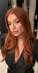 Lorena Serrano (lorenaserrano1599)